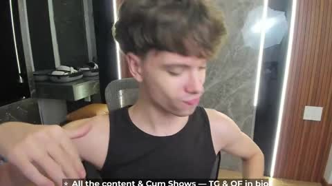 Snapshot of calvin_loves_you chatting on 5, 6, 2026 Hey I am Calvin online show from 5, 6, 2026