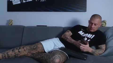 Calvin  online show from 3, 2, 2025