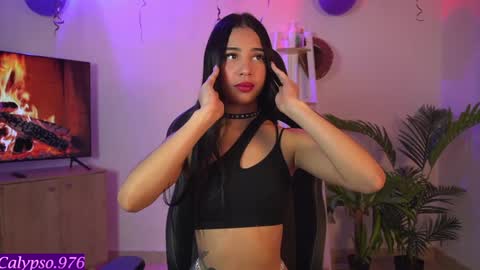 Snapshot of calypso_and_ge1 chatting on 12, 1, 2025 Calypso and Kayla online show from 12, 1, 2025