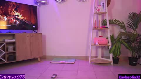 Snapshot of calypso_and_ge1 chatting on 26, 1, 2025 Calypso and Kayla online show from 26, 1, 2025