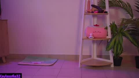 Snapshot of calypso_and_ge1 chatting on 27, 1, 2025 Calypso and Kayla online show from 27, 1, 2025