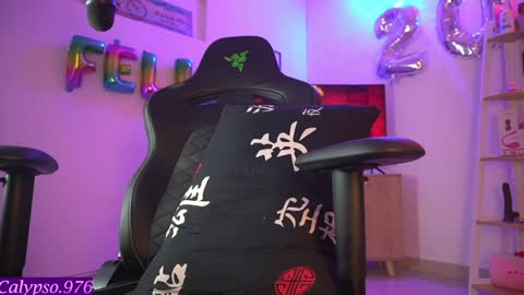 Snapshot of calypso_and_ge1 chatting on 5, 2, 2025 Calypso and Kayla online show from 5, 2, 2025