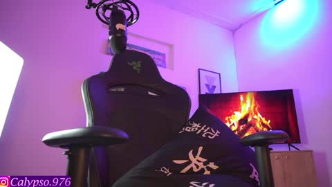 Snapshot of calypso_and_ge1 chatting on 7, 2, 2025 Calypso and Kayla online show from 7, 2, 2025