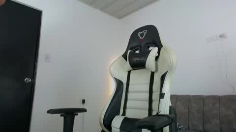 cam_xman online show from 19, 3, 2026