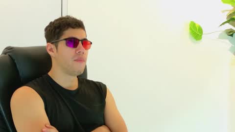 Snapshot of camara110 chatting on 2, 11, 2025 camara110 online show from 2, 11, 2025