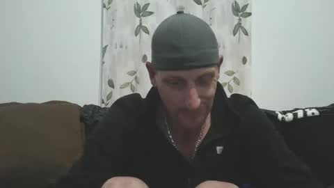 Snapshot of camaro383ci1994 chatting on 18, 1, 2025 Chillaxin lets talk online show from 18, 1, 2025