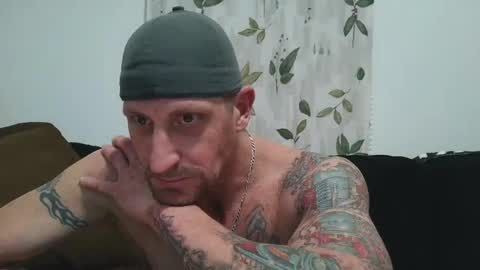 Snapshot of camaro383ci1994 chatting on 28, 1, 2025 Chillaxin lets talk online show from 28, 1, 2025