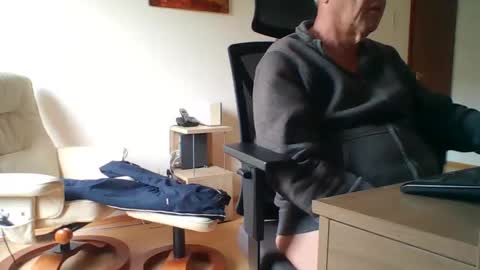 camcologne online show from 25, 11, 2025