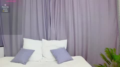 camelia_lillie online show from 18, 1, 2025