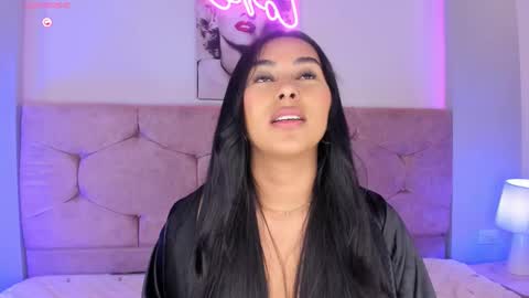 Snapshot of cameliaa_smiith chatting on 11, 12, 2024 Camelia Smith online show from 11, 12, 2024