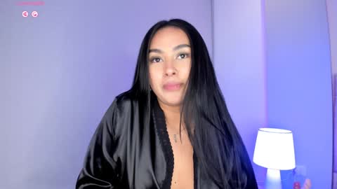 Snapshot of cameliaa_smiith chatting on 2, 2, 2025 Camelia Smith online show from 2, 2, 2025