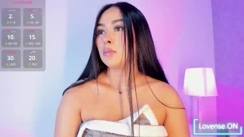 Snapshot of cameliaa_smiith chatting on 16, 11, 2025 Camelia Smith online show from 16, 11, 2025