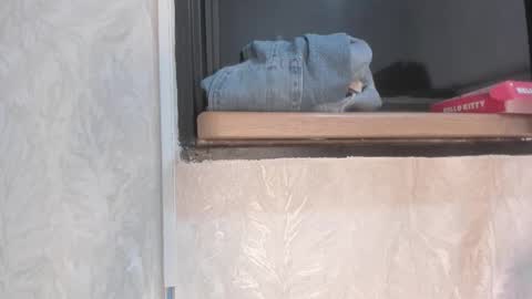 Snapshot of cameron_hearts chatting on 31, 10, 2025 cameron_hearts online show from 31, 10, 2025