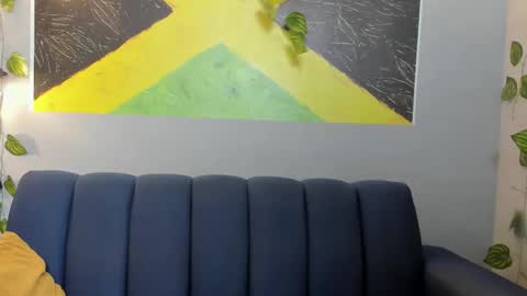 Snapshot of cameron_lux4 chatting on 22, 10, 2025 CAMERON online show from 22, 10, 2025