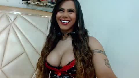 Cami12 online show from 4, 11, 2025