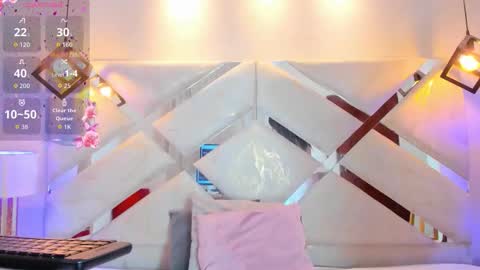 cami_rouxx online show from 9, 10, 2025