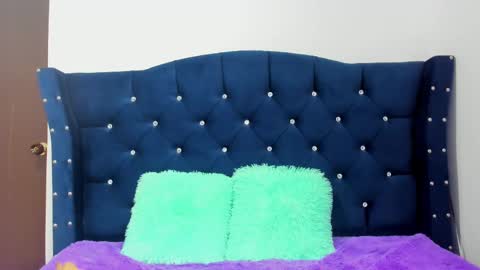 Snapshot of cami_venus1 chatting on 29, 10, 2025 CAMI online show from 29, 10, 2025