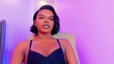 Snapshot of camiestrada chatting on 16, 9, 2025 camiestrada online show from 16, 9, 2025