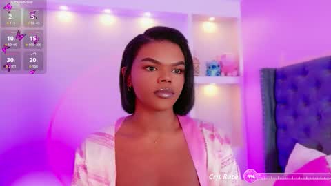 Snapshot of camiestrada chatting on 6, 10, 2025 camiestrada online show from 6, 10, 2025