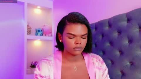 Snapshot of camiestrada chatting on 8, 10, 2025 camiestrada online show from 8, 10, 2025