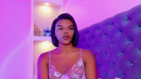 Snapshot of camiestrada chatting on 21, 10, 2025 camiestrada online show from 21, 10, 2025