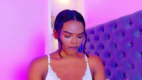 Snapshot of camiestrada chatting on 30, 11, 2025 camiestrada online show from 30, 11, 2025