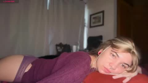 camii19y online show from 24, 3, 2026