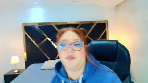 Snapshot of camiila_osorio chatting on 29, 5, 2026 Camila Osorio online show from 29, 5, 2026