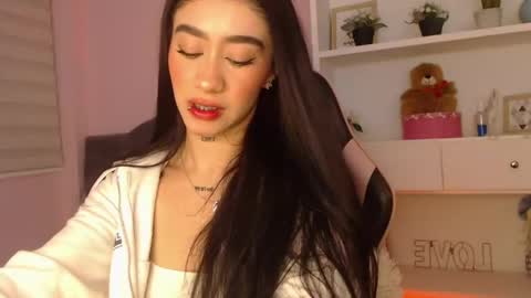 camila online show from 28, 4, 2026
