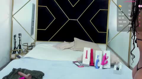 Snapshot of camiilareyes chatting on 28, 2, 2025 CamiilaReyes online show from 28, 2, 2025