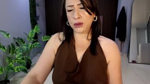 Camil online show from 6, 2, 2026