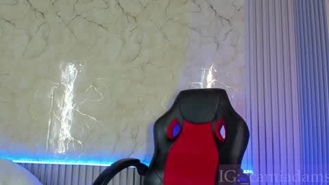 Snapshot of camila_adams chatting on 7, 11, 2025 Cami online show from 7, 11, 2025