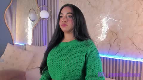 Snapshot of camila_adams chatting on 19, 11, 2025 Cami online show from 19, 11, 2025