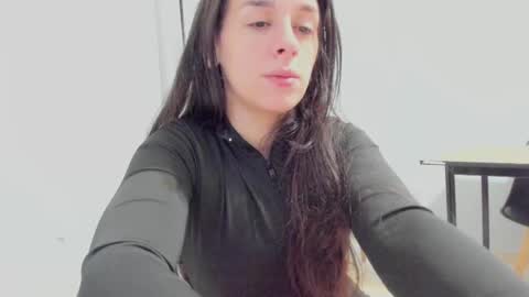 Cami online show from 1, 10, 2025