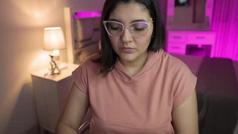 Camila buitrago online show from 19, 12, 2024