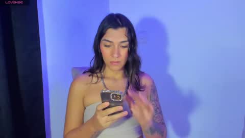  s online show from 15, 2, 2025