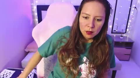 Snapshot of camila_delarosa chatting on 17, 7, 2026 camila online show from 17, 7, 2026