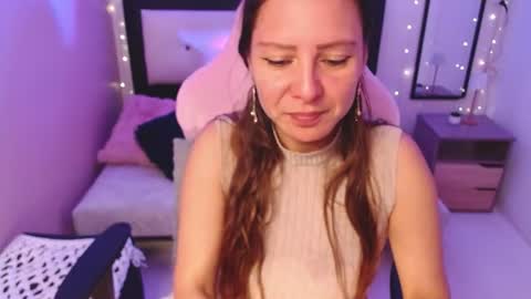 Snapshot of camila_delarosa chatting on 27, 7, 2026 camila online show from 27, 7, 2026