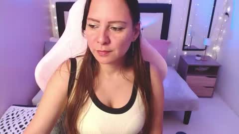 Snapshot of camila_delarosa chatting on 30, 7, 2026 camila online show from 30, 7, 2026