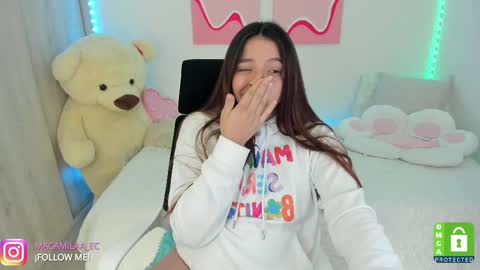 Snapshot of camila_ec2 chatting on 12, 3, 2025 C A M I online show from 12, 3, 2025