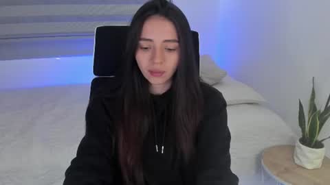  C A M I  online show from 29, 6, 2026