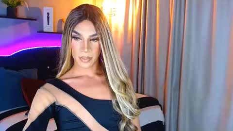 Snapshot of camila_hoottie chatting on 9, 1, 2025 Camila online show from 9, 1, 2025