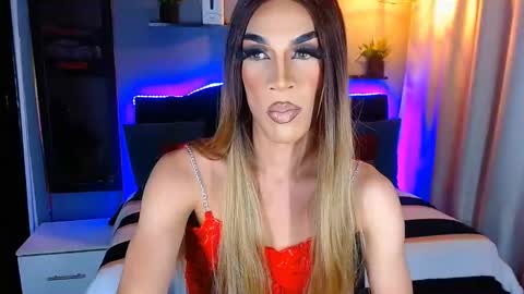Snapshot of camila_hoottie chatting on 1, 2, 2025 Camila online show from 1, 2, 2025