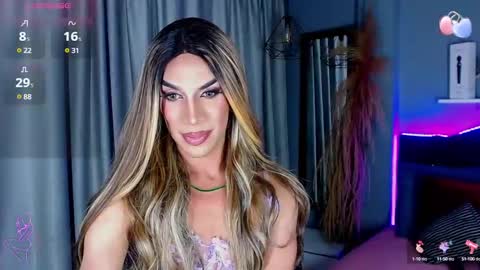 Snapshot of camila_hoottie chatting on 8, 3, 2025 Camila online show from 8, 3, 2025