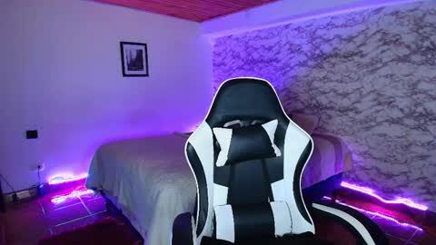 Snapshot of camila_iroose chatting on 30, 4, 2026 Camila Roose online show from 30, 4, 2026