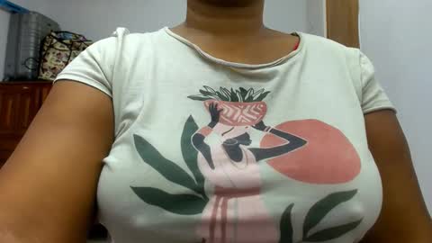 Camila online show from 25, 9, 2025