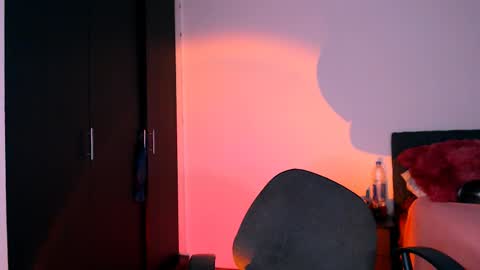 MIA  online show from 7, 3, 2025