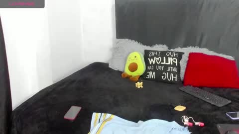 Snapshot of camila_valenciia_ chatting on 8, 7, 2026 Camila online show from 8, 7, 2026