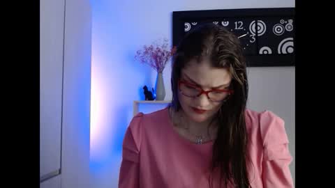 Snapshot of camila_ventura chatting on 18, 10, 2025 Camila ventura online show from 18, 10, 2025