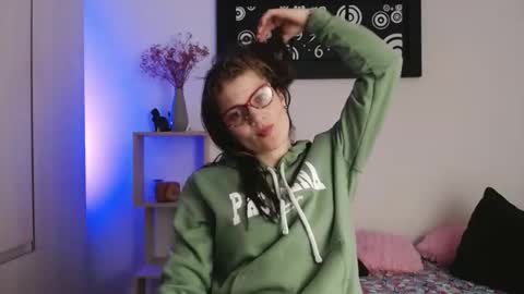 Snapshot of camila_ventura chatting on 23, 10, 2025 Camila ventura online show from 23, 10, 2025